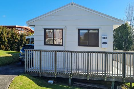 Photo of property in 24 Alton Avenue, Hillcrest, Auckland, 0627