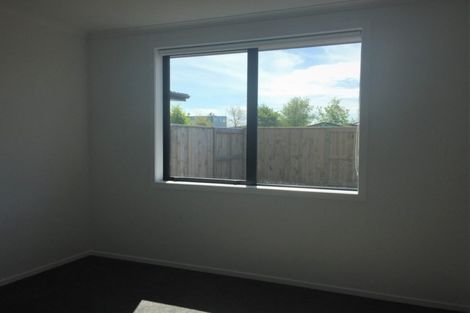 Photo of property in 24 Furlong Road, Papamoa, 3118