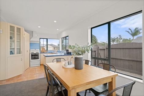 Photo of property in 701 Gloucester Road, Papamoa Beach, Papamoa, 3118