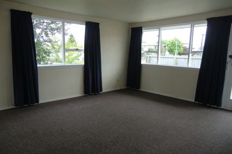 Photo of property in 50 Brockworth Place, Riccarton, Christchurch, 8011