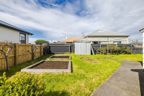 Photo of property in 41 Bathgate Street, South Dunedin, Dunedin, 9012