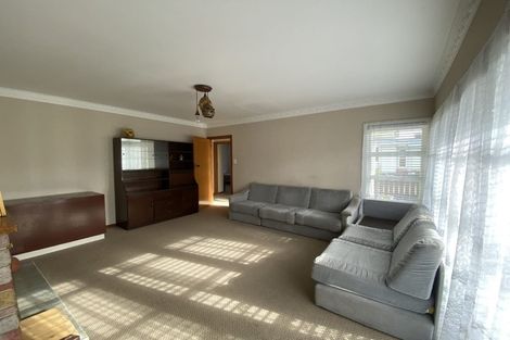 Photo of property in 83 Hepburn Road, Glendene, Auckland, 0602