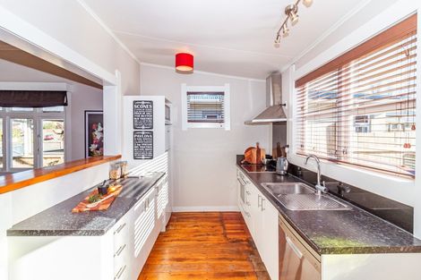 Photo of property in 34 Kawatiri Avenue, Gonville, Whanganui, 4501