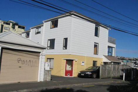 Photo of property in 2/2 Hood Street, Mount Victoria, Wellington, 6011