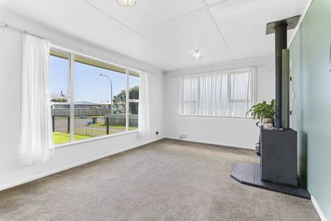 Photo of property in 14 Tohora Place, Spotswood, New Plymouth, 4310