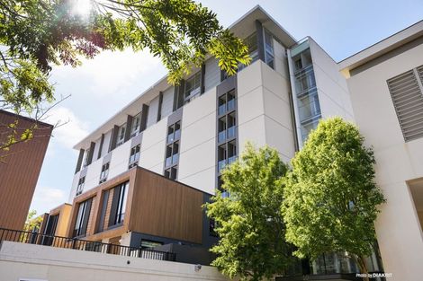 Photo of property in Sanctum Apartment, 10 Ebor Street, Te Aro, Wellington, 6011