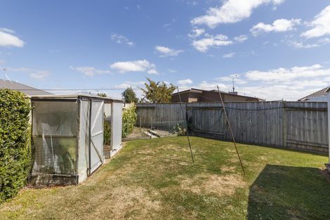 Photo of property in 99a Schnell Drive, Kelvin Grove, Palmerston North, 4414