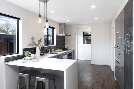 Photo of property in 1/1 Greers Road, Ilam, Christchurch, 8041