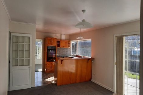 Photo of property in 6 Dingwall Place, Papatoetoe, Auckland, 2025