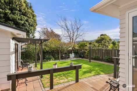 Photo of property in 18 Parnell Street, Fairfield, Lower Hutt, 5011