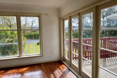 Photo of property in 38 Millbrook Road, Henderson, Auckland, 0612