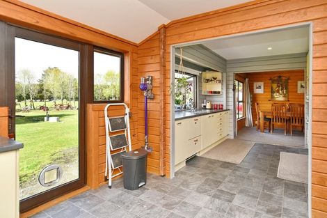 Photo of property in 194 Fishers Road, Loburn, Rangiora, 7473