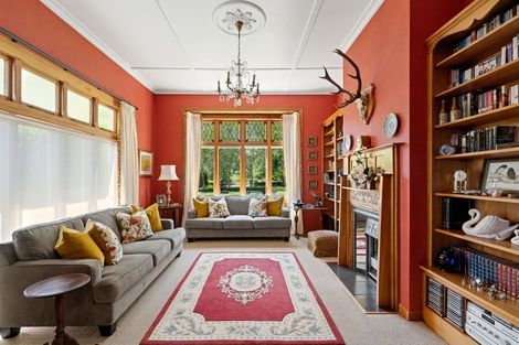 Photo of property in 184 Gladstone Road, Levin, 5571