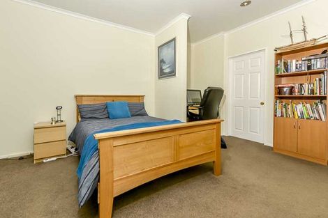 Photo of property in 7 Mistral Place, West Harbour, Auckland, 0618