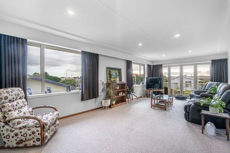 Photo of property in 5 Falcon Street, Newfield, Invercargill, 9812