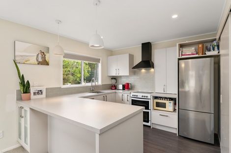 Photo of property in 1 Beachwater Grove, Paraparaumu Beach, Paraparaumu, 5032