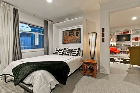 Photo of property in 11 Kimberly Grove, Greenhithe, Auckland, 0632