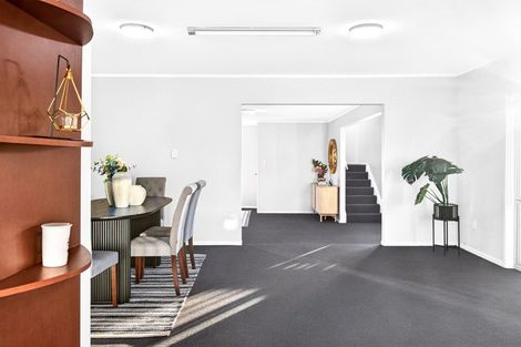 Photo of property in 5 Bittern Place, Henderson, Auckland, 0610