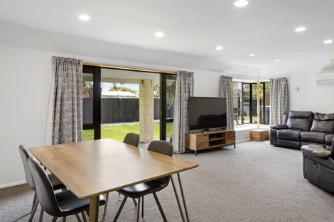 Photo of property in 14 Eders Road, Woodend, 7610