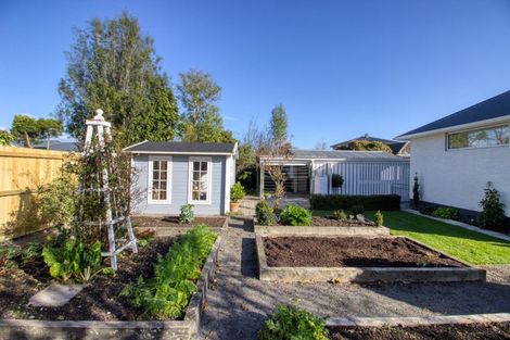 Photo of property in 38 Evesham Crescent, Spreydon, Christchurch, 8024