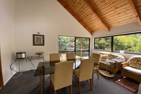 Photo of property in 4 Mcchesney Road, Arthurs Point, Queenstown, 9371