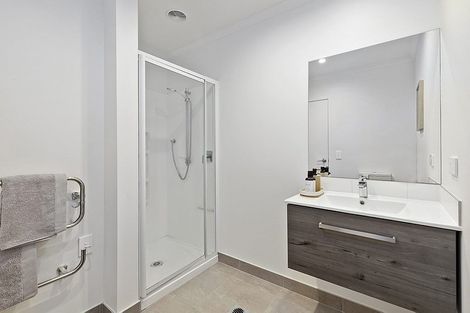 Photo of property in 16 Frank Gill Road, Hobsonville, Auckland, 0616