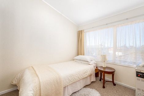 Photo of property in 3/133 Queens Drive, Lyall Bay, Wellington, 6022