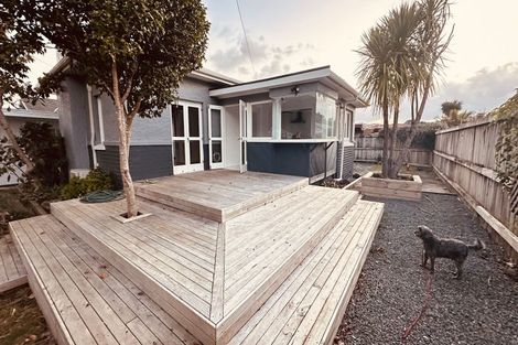 Photo of property in 91 Hatea Drive, Regent, Whangarei, 0112