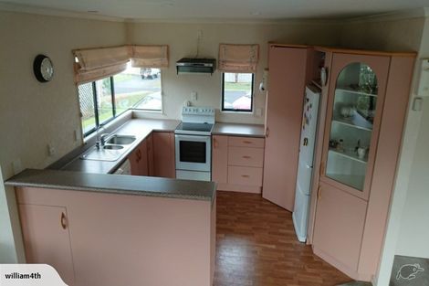 Photo of property in 15 Loveridge Place, Morrinsville, 3300