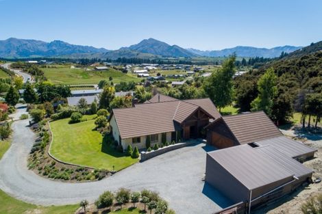 Photo of property in 545 Aubrey Road, Wanaka, 9305
