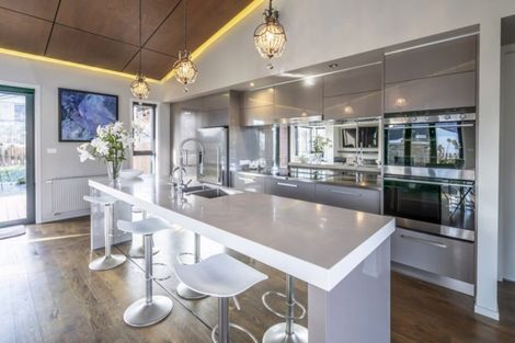 Photo of property in 3 Westview Road, Wanaka, 9305