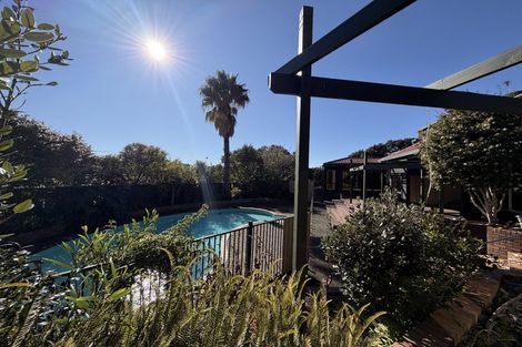 Photo of property in 7 Aotearoa Terrace, Murrays Bay, Auckland, 0630