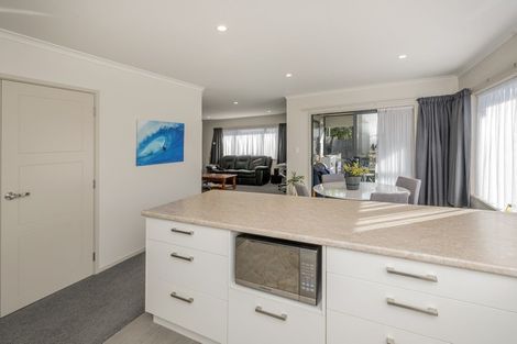 Photo of property in 8b Broadbelt Grove, Levin, 5510