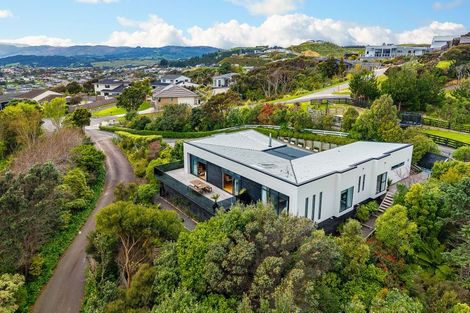 Photo of property in 66a Exploration Way, Whitby, Porirua, 5024