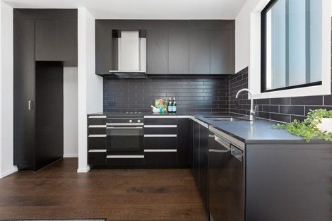 Photo of property in 47 Kamahi Place, Paraparaumu, 5032