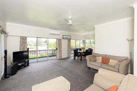 Photo of property in 178 Sandwich Road, St Andrews, Hamilton, 3200