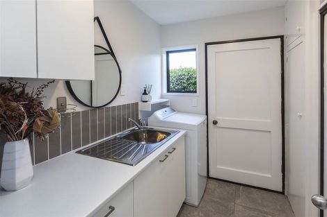 Photo of property in 464 Avonhead Road, Avonhead, Christchurch, 8042