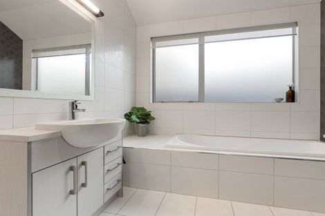 Photo of property in 36 Rhys Avenue, Huntington, Hamilton, 3210