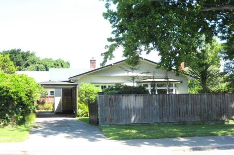 Photo of property in 16 Ford Road, Opawa, Christchurch, 8023