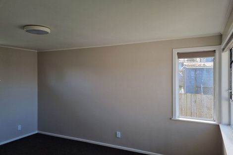 Photo of property in 7 Crystal Avenue, Glendene, Auckland, 0602