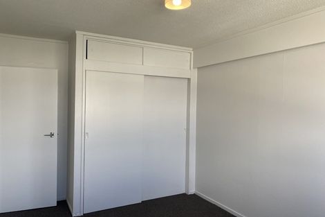 Photo of property in 5 Hawker Street, Mount Victoria, Wellington, 6011