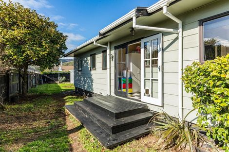 Photo of property in 14 Pukeko Street, Paraparaumu, 5032