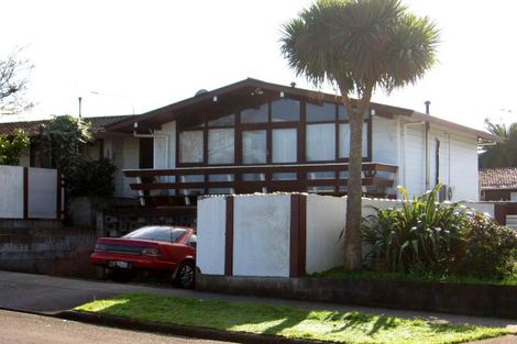 Photo of property in 1 Kent Crescent, Awapuni, Palmerston North, 4412