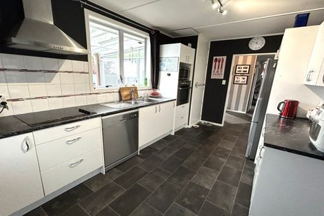 Photo of property in 13 Kea Place, Tokoroa, 3420