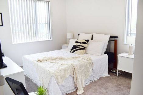 Photo of property in 132 Harris Drive, Silverdale, 0932