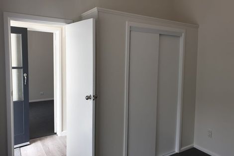 Photo of property in 19 Main Street, Hospital Hill, Napier, 4110