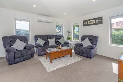 Photo of property in 51 Orrick Crescent, Avondale, Christchurch, 8061