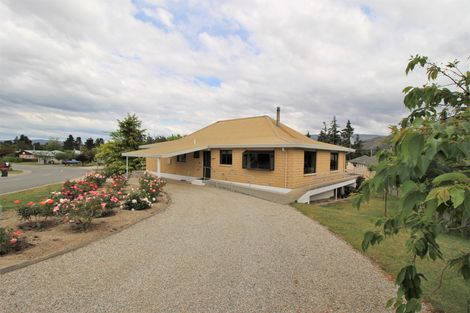 Photo of property in 73 Newcastle Street, Clyde, 9330