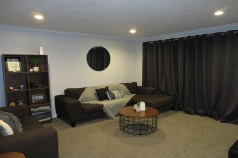 Photo of property in 15 Mickelson Avenue, Rototuna, Hamilton, 3210