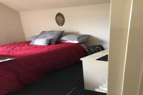 Photo of property in 122 Elizabeth Street, Riccarton, Christchurch, 8041